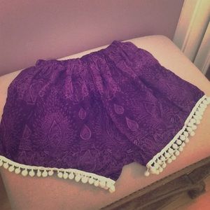 Brand new White pom pom shorts